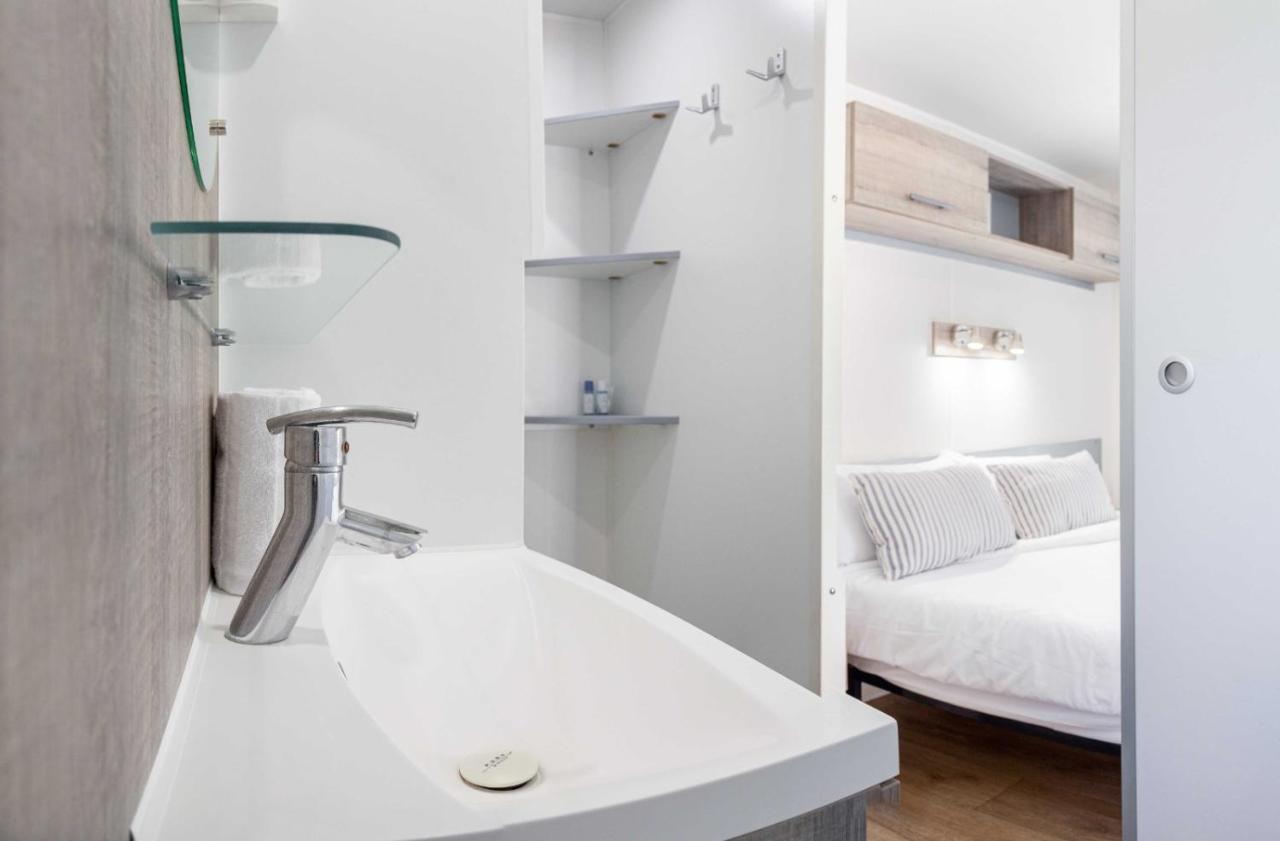 Camping Vila Village Sant Feliu de Buixalleu Екстер'єр фото